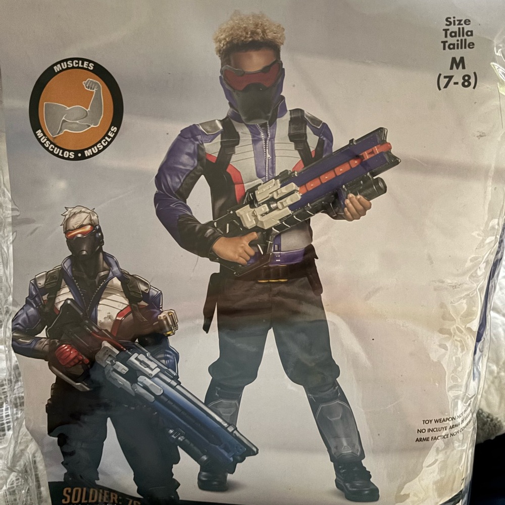 Soldier Costume Size medium 7-8